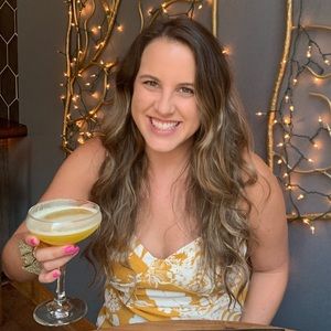 Meet your Posher, Alexandra